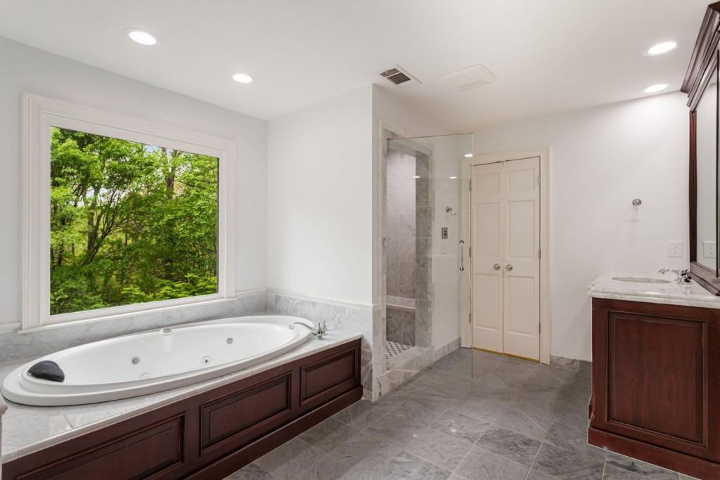 3646 Sope Creek Farm SE