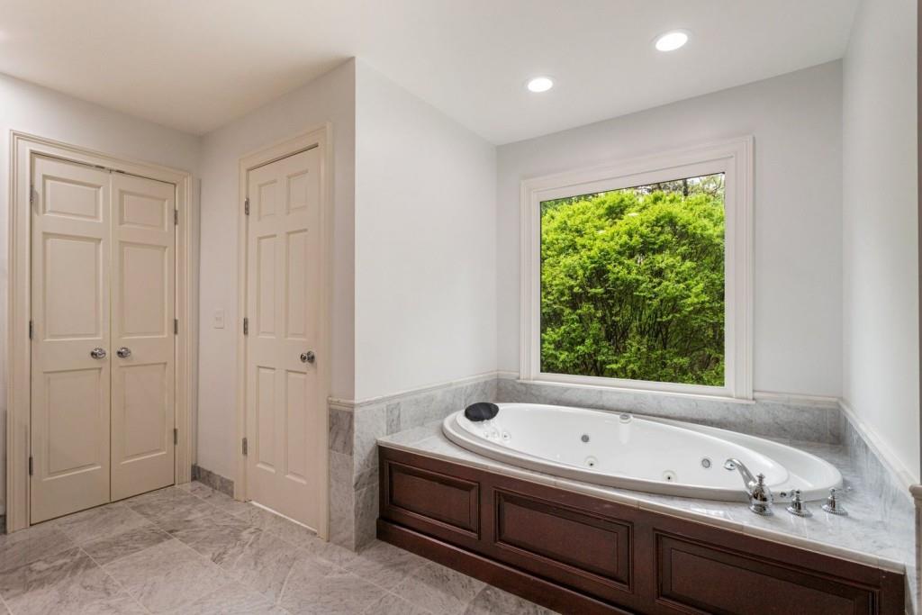 3646 Sope Creek Farm SE