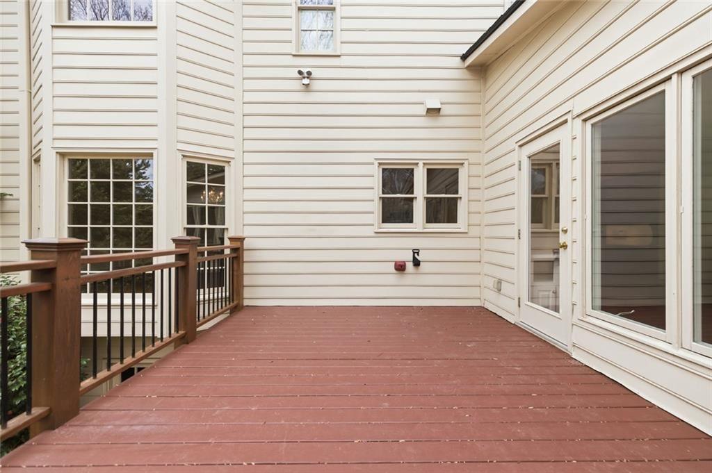 3463 Buck Hill SE