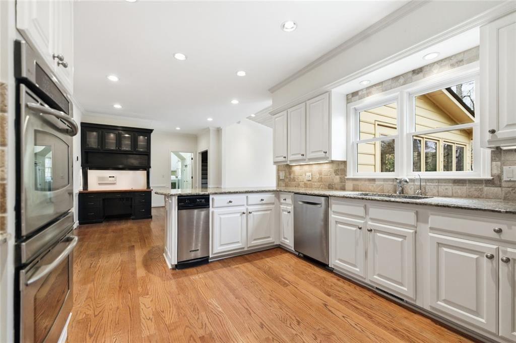 3463 Buck Hill SE