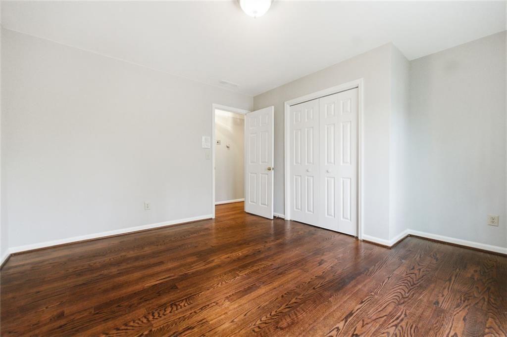 3463 Buck Hill SE