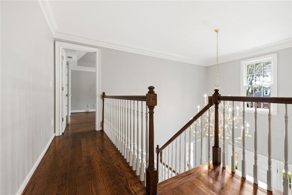 3463 Buck Hill SE