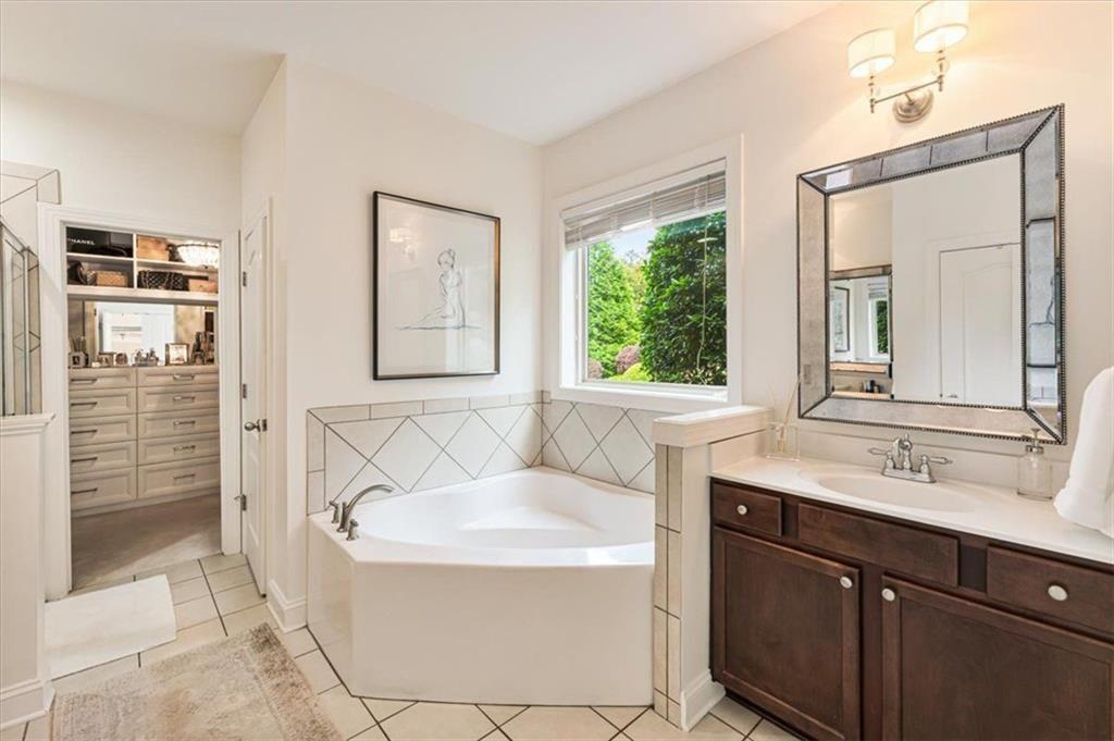 1085 Ashley Manor Drive