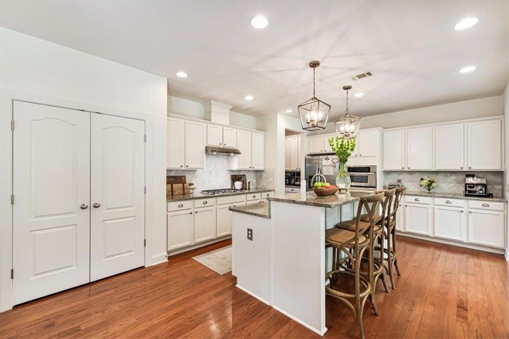 1085 Ashley Manor Drive