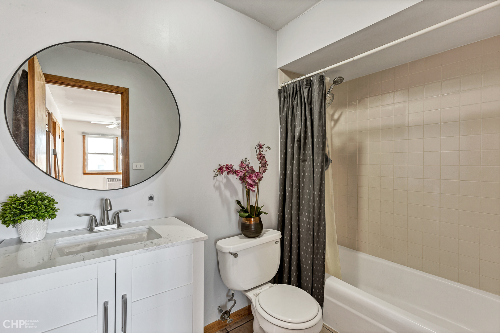 6468 N Northwest Highway Unit: A3