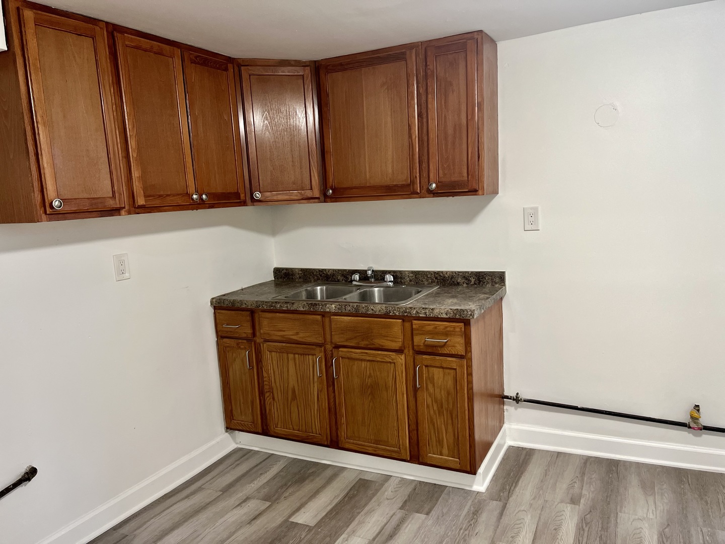 4056 S Artesian Avenue Unit: G