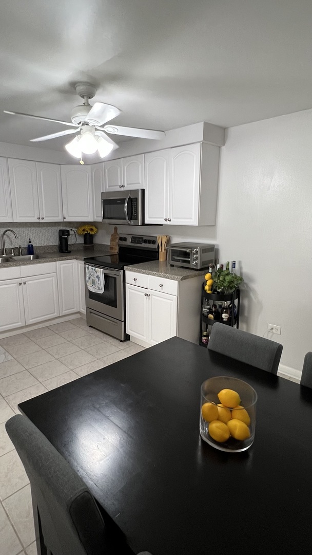 8636 Grand Avenue Unit: 1D