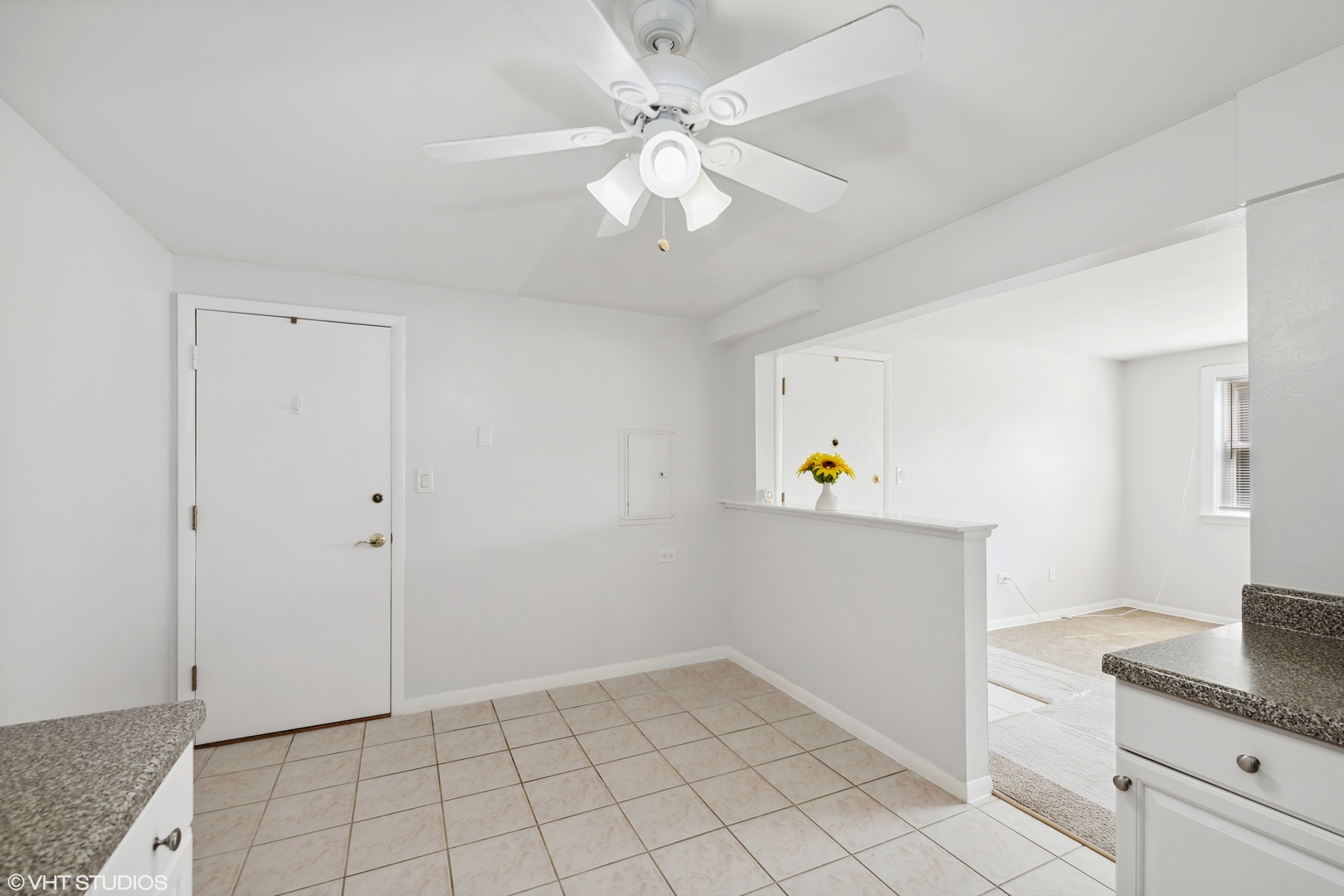 8636 Grand Avenue Unit: 1D