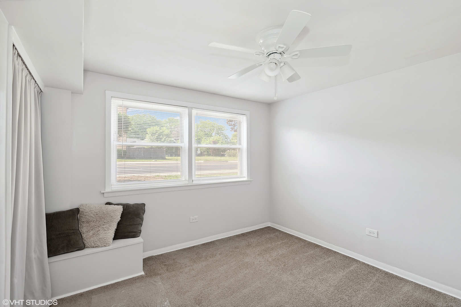8636 Grand Avenue Unit: 1D