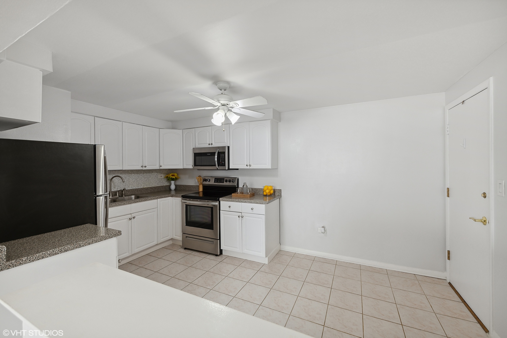 8636 Grand Avenue Unit: 1D
