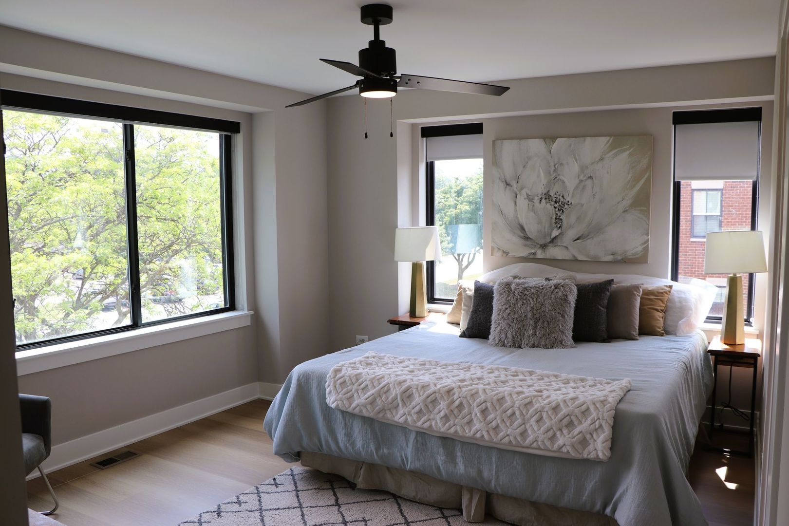 320 school Street Unit: 350