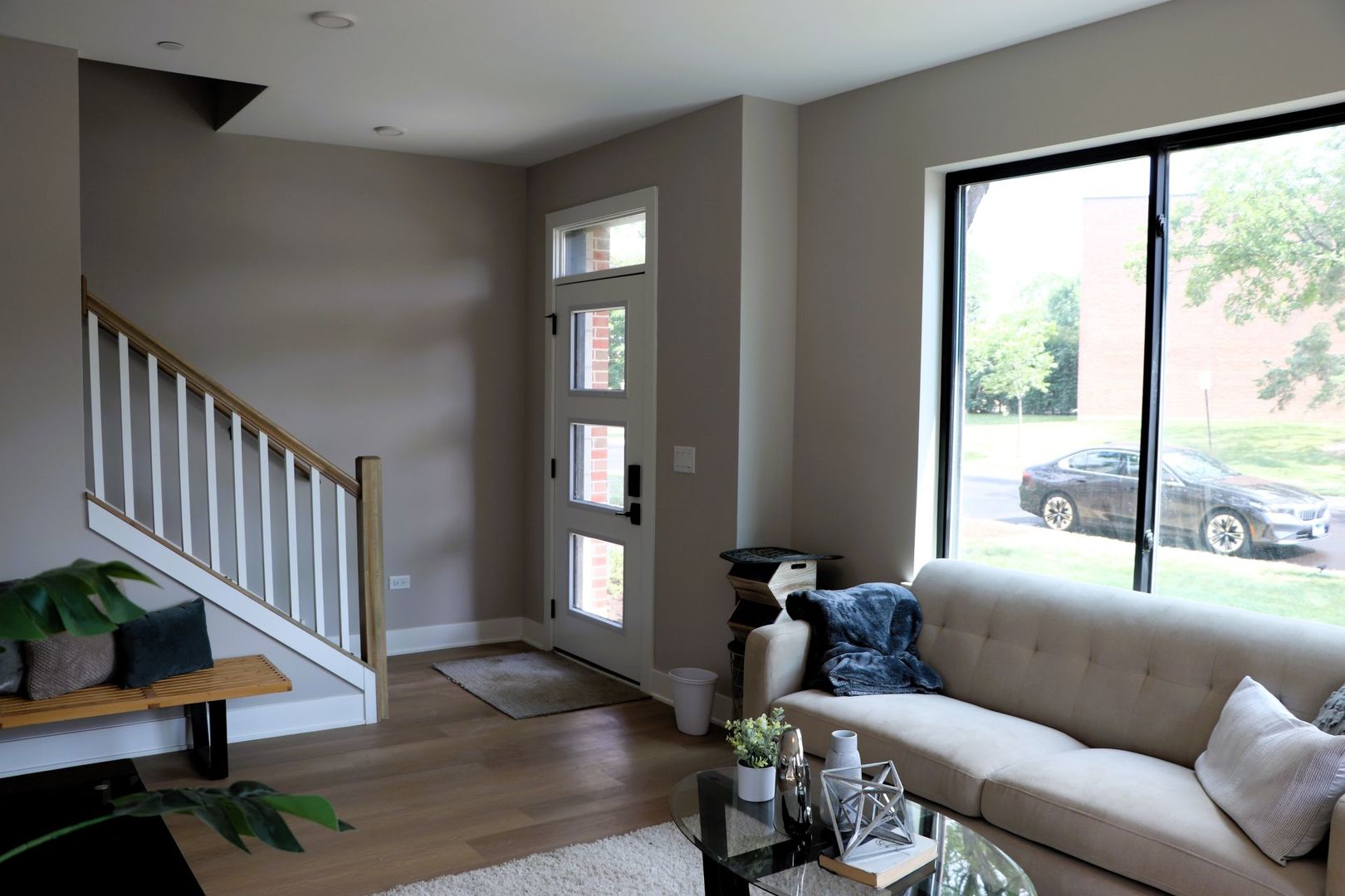 320 school Street Unit: 350