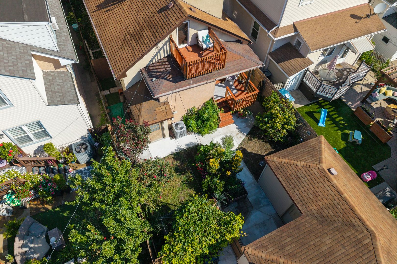 5235 W Pensacola Avenue