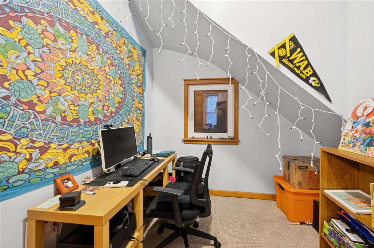 1918 N Kedzie Avenue