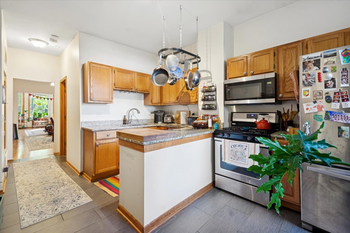 1918 N Kedzie Avenue