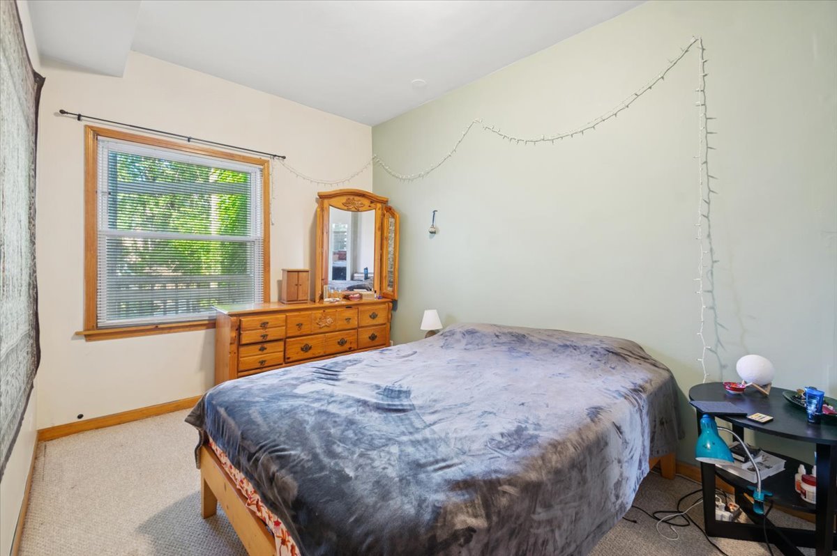 1918 N Kedzie Avenue