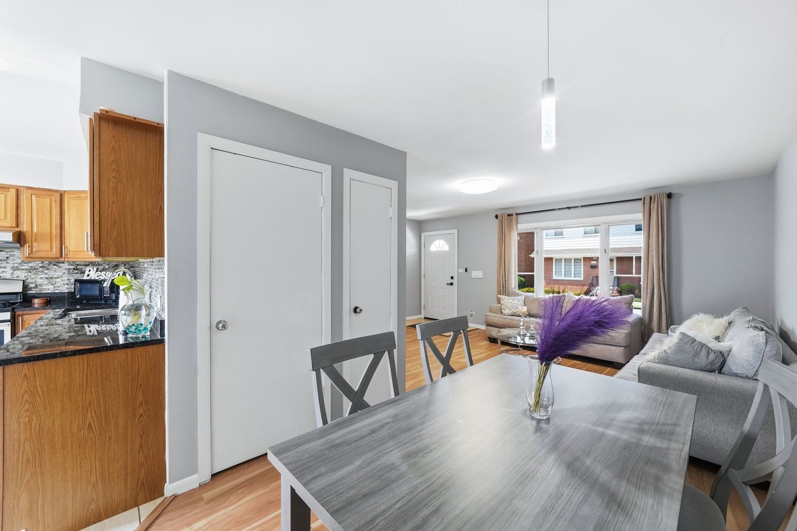 9837 Garden Court