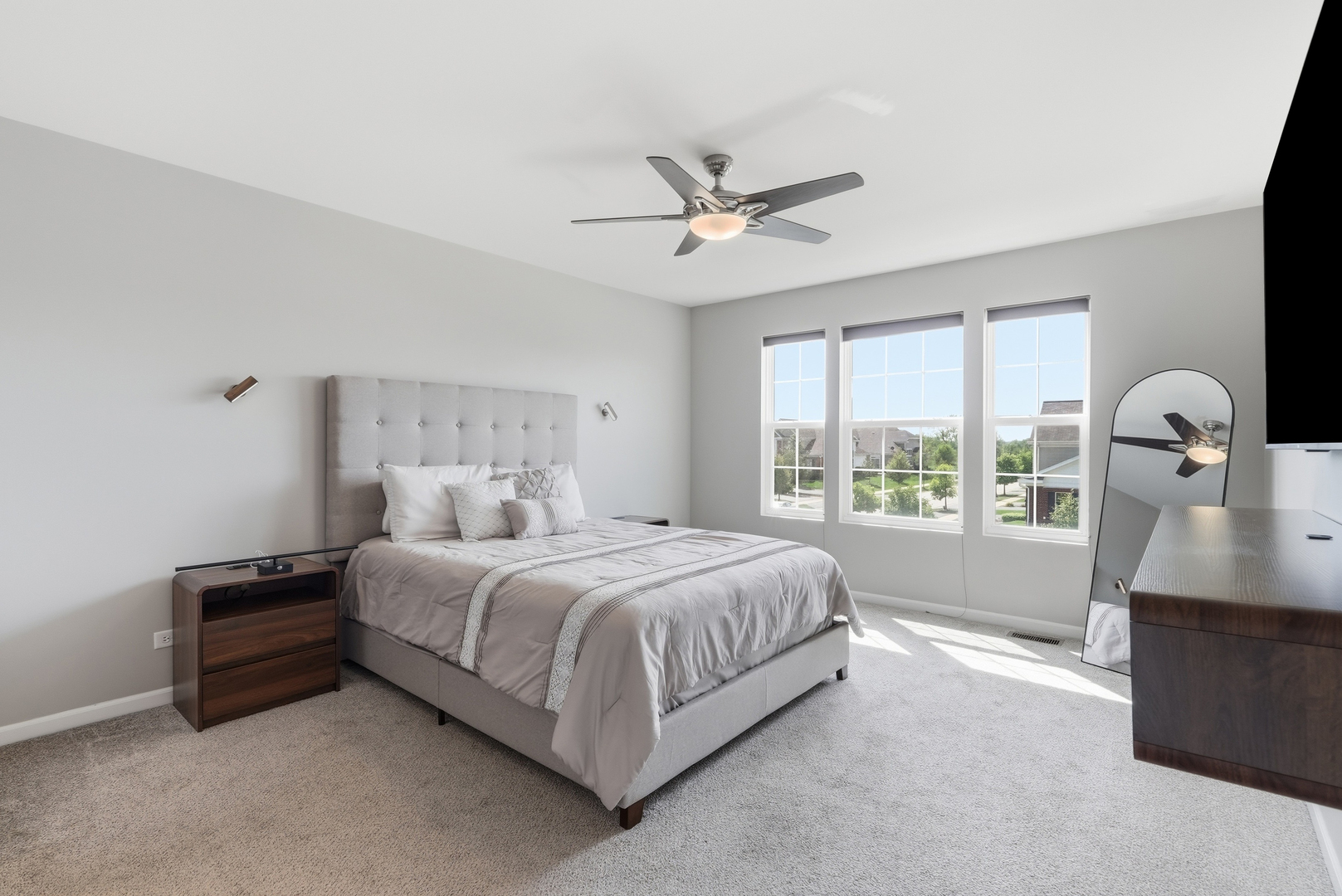 15371 Sheffield Square Parkway