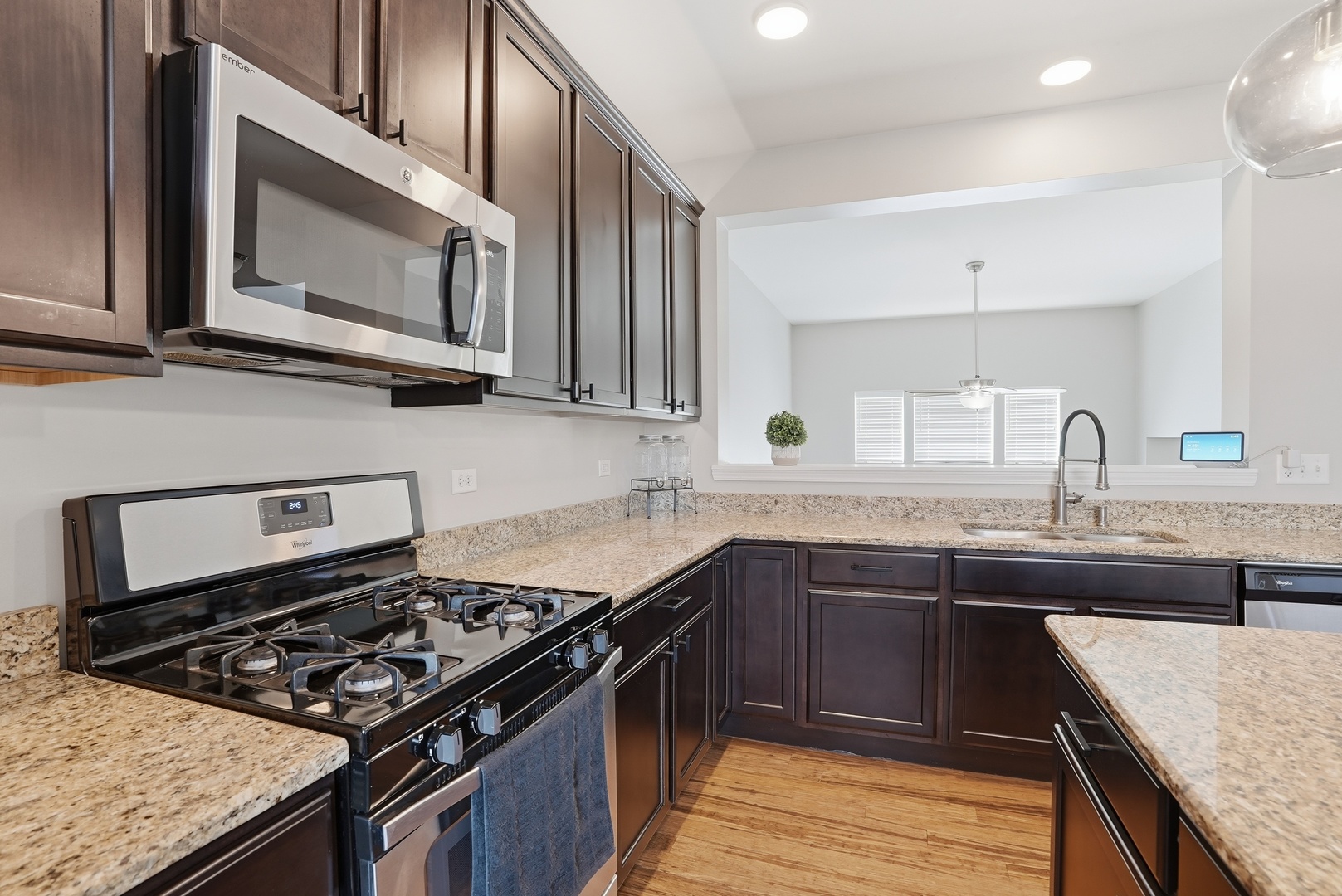 15371 Sheffield Square Parkway