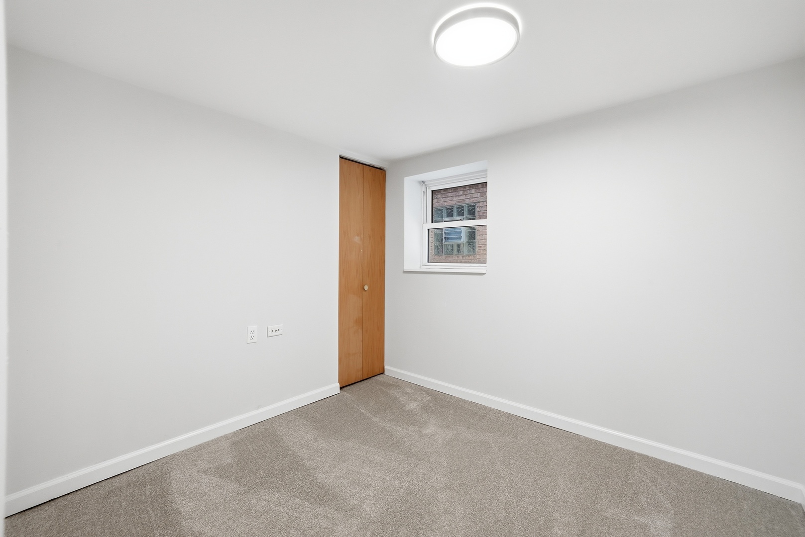 4908 W Berteau Avenue