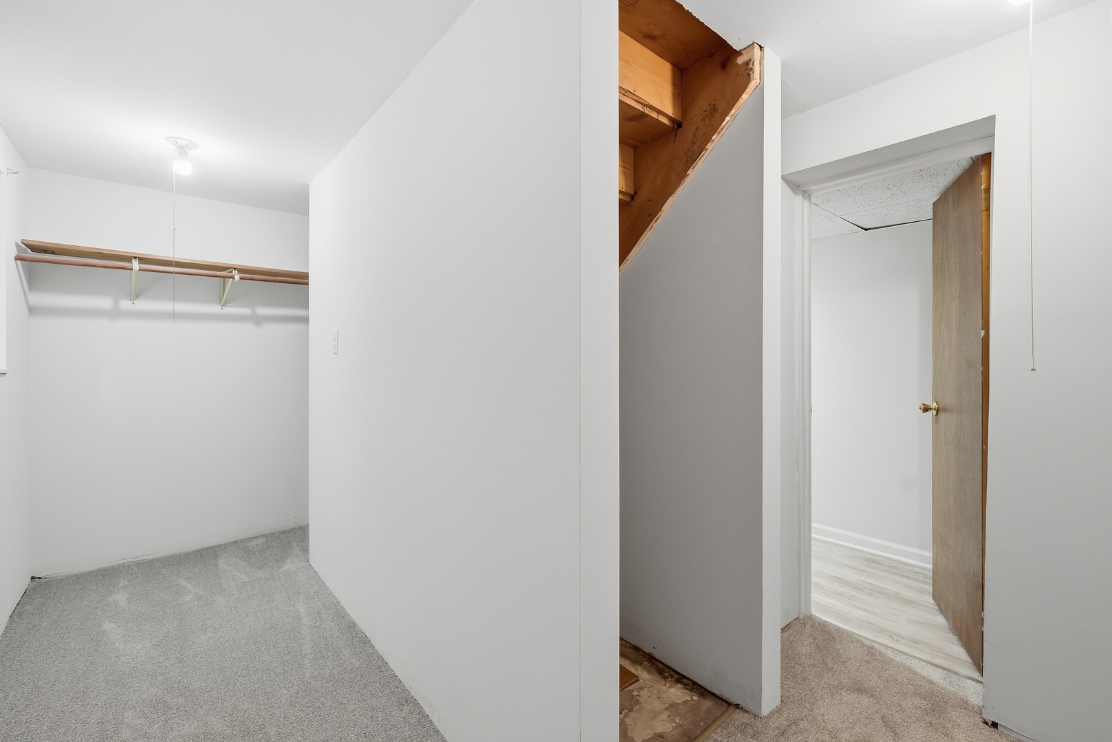4908 W Berteau Avenue