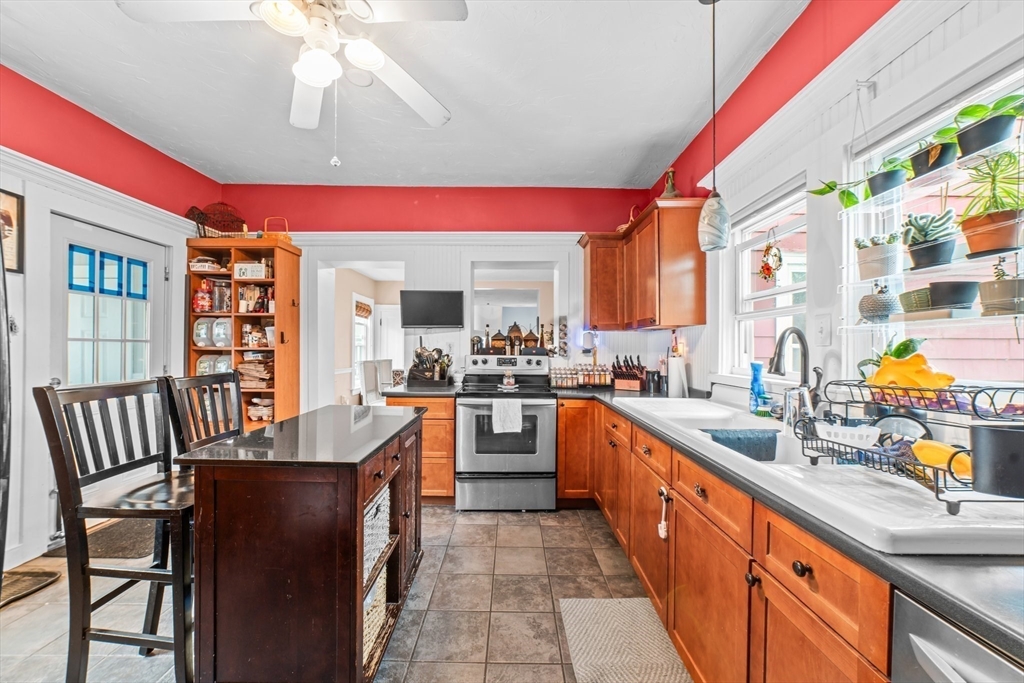 131 Union St