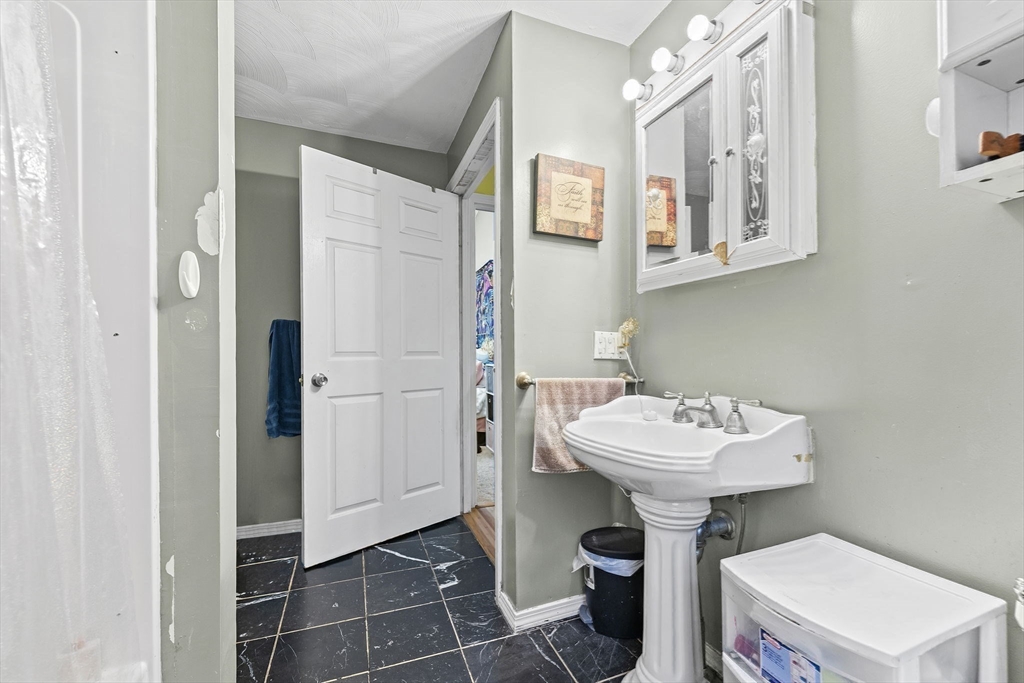 30 Circuit Ave # 30