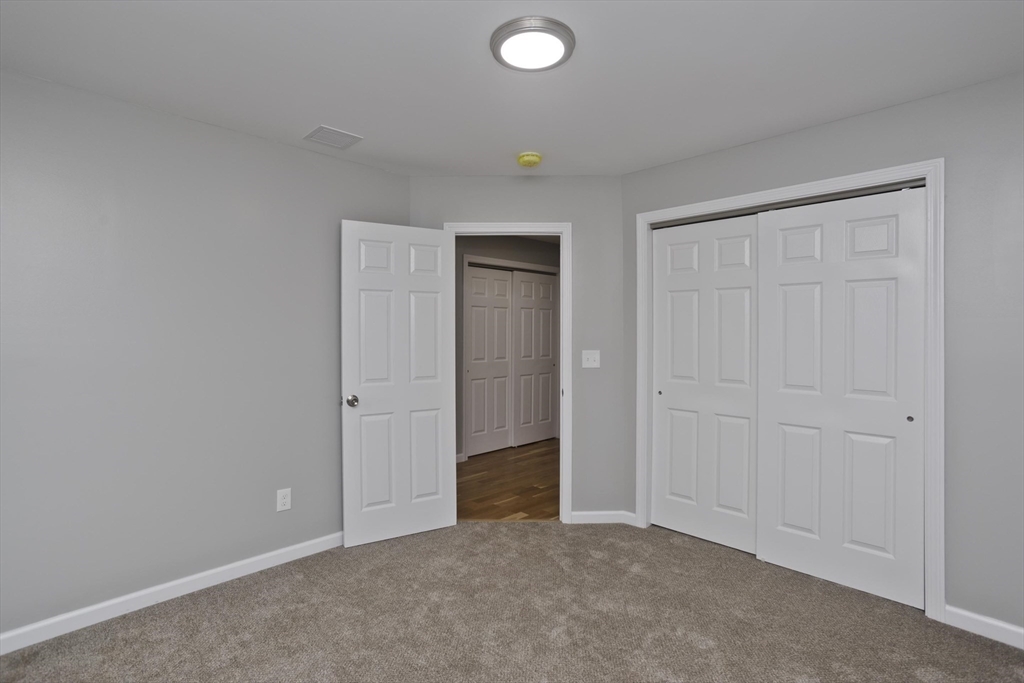 33 Brooks St