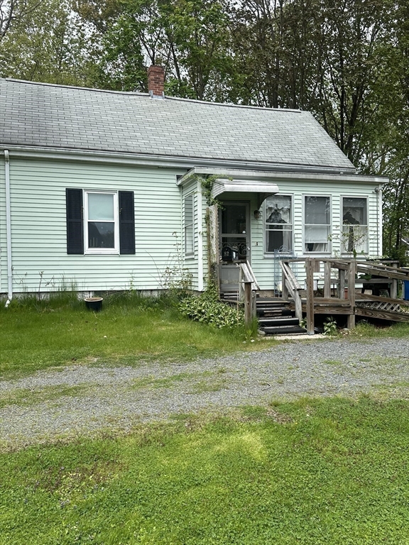 82 Cross St