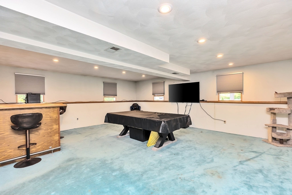 45 Drinkwater Ave
