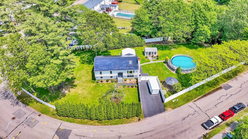 45 Drinkwater Ave