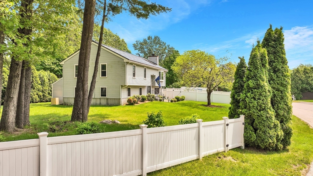 45 Drinkwater Ave