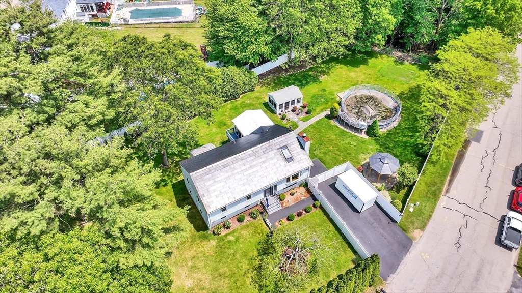 45 Drinkwater Ave