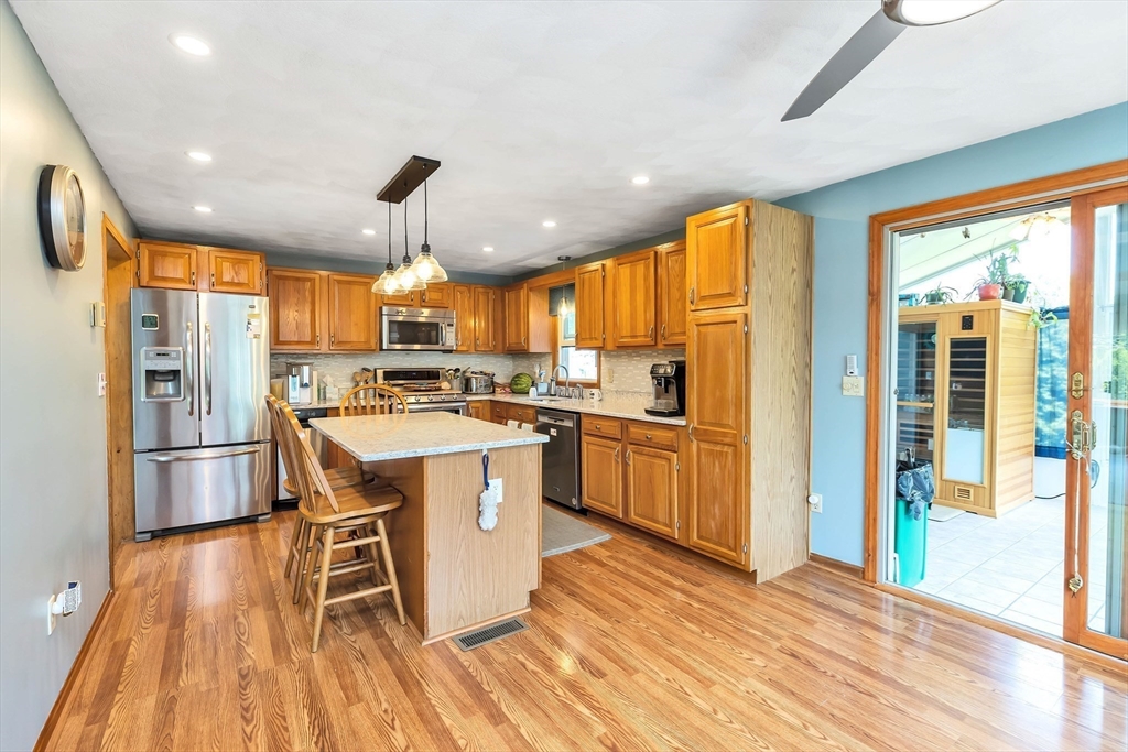 45 Drinkwater Ave