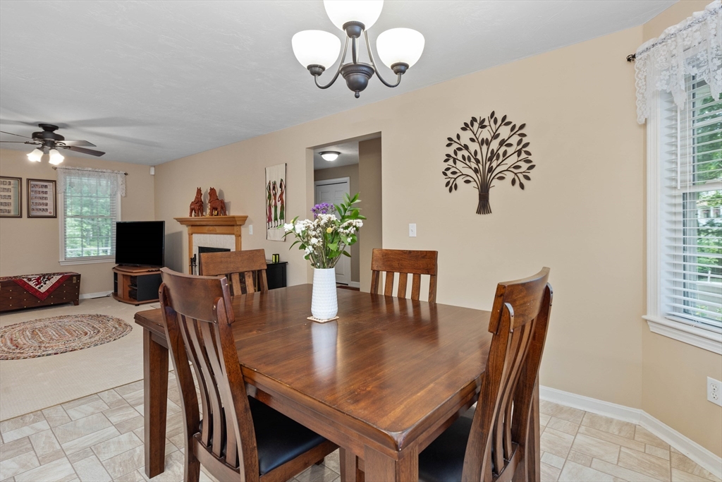 49 Nestlenook Dr