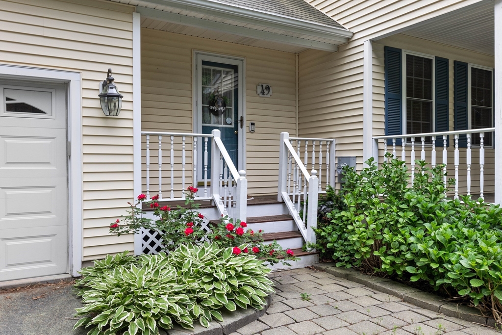 49 Nestlenook Dr