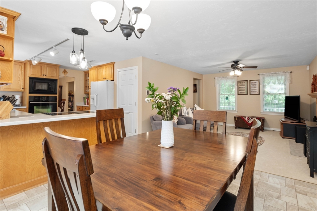 49 Nestlenook Dr