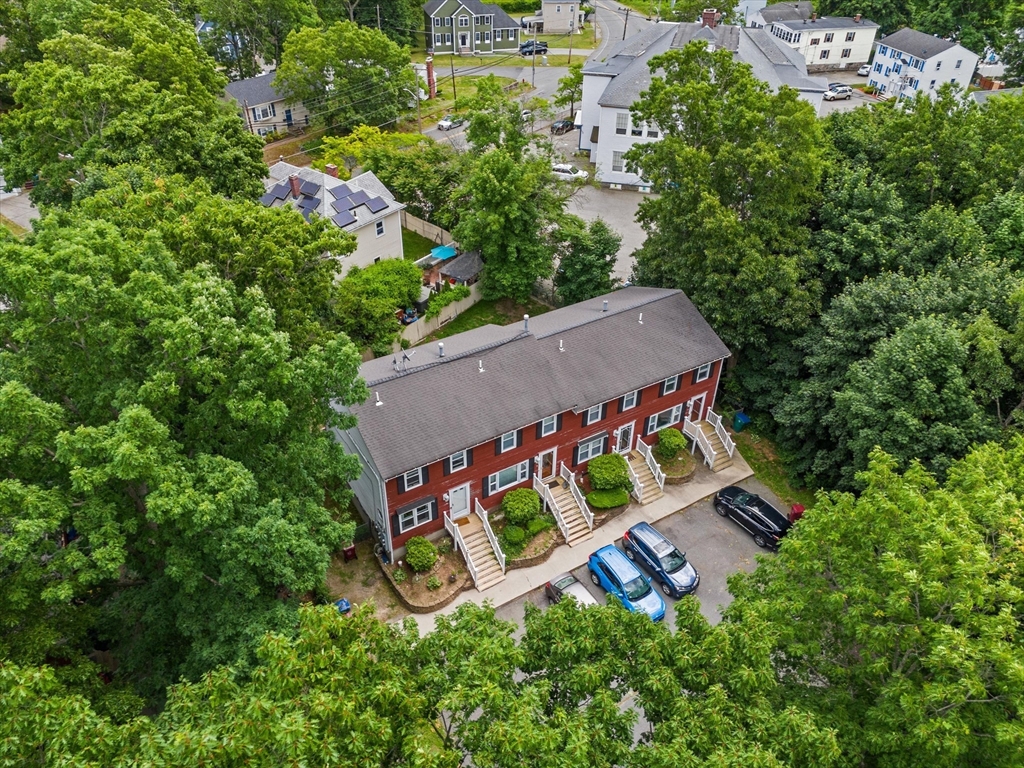 24 Barrows Street # C
