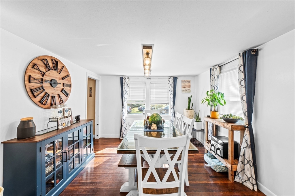 22 Eames Ave