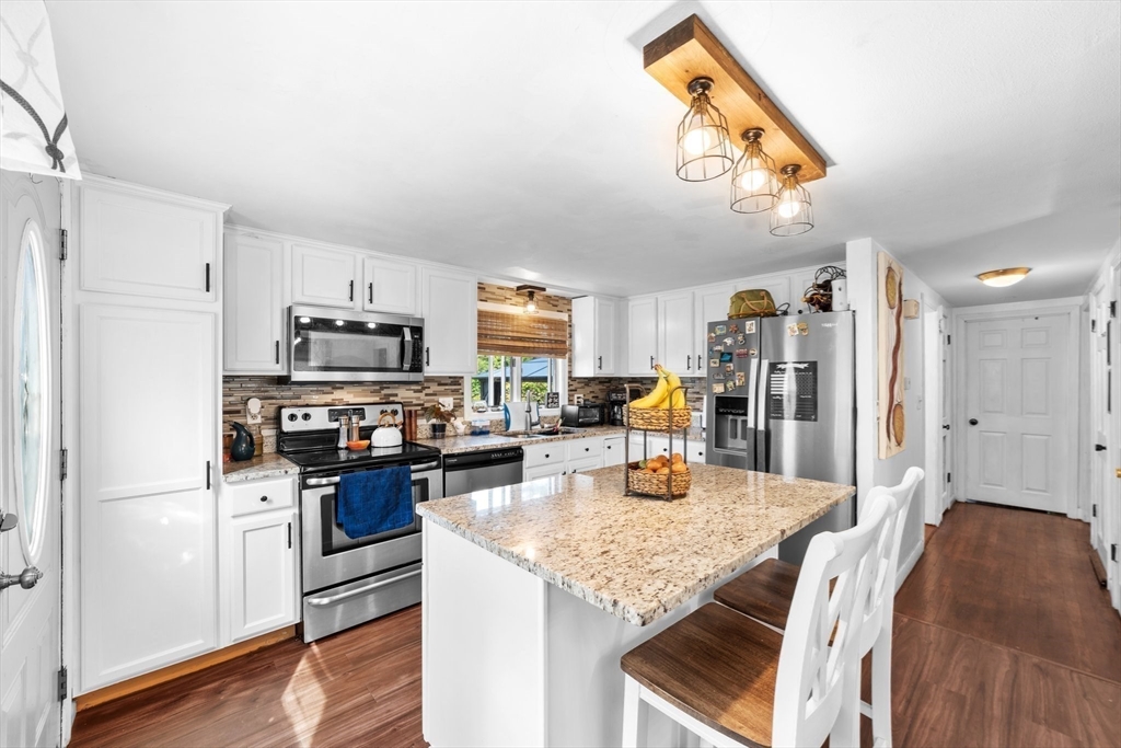 22 Eames Ave