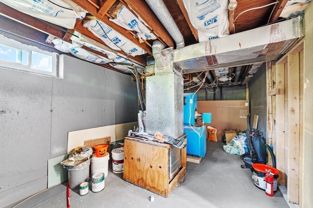 22 Eames Ave