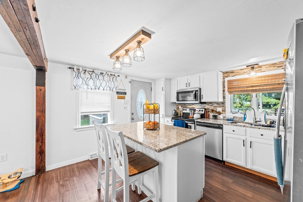 22 Eames Ave
