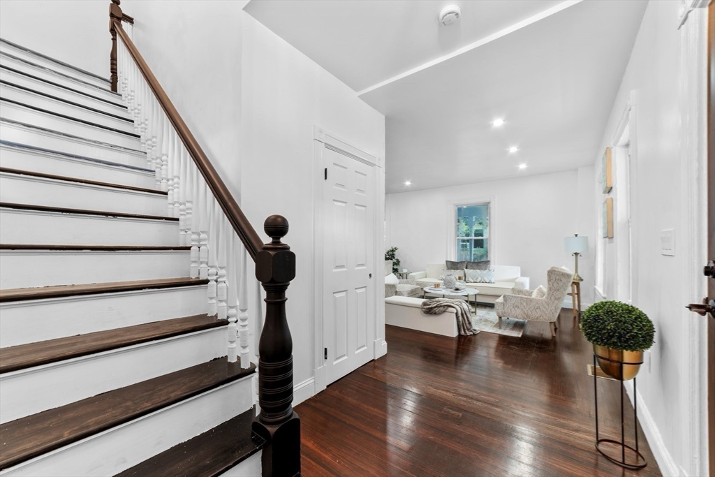 9 South St
