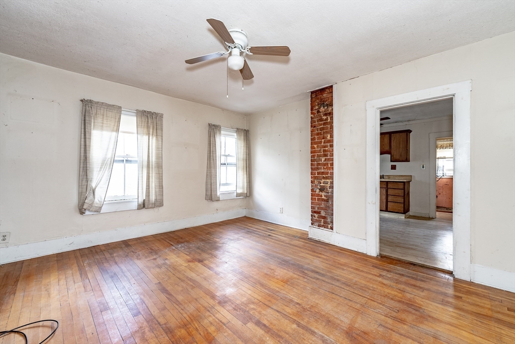 27-29 Wilcox St