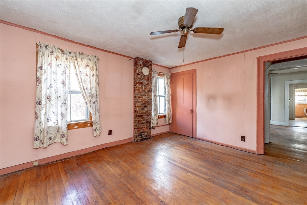 27-29 Wilcox St