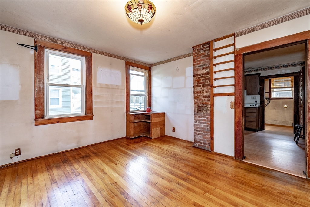 27-29 Wilcox St