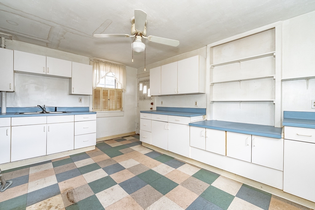 27-29 Wilcox St