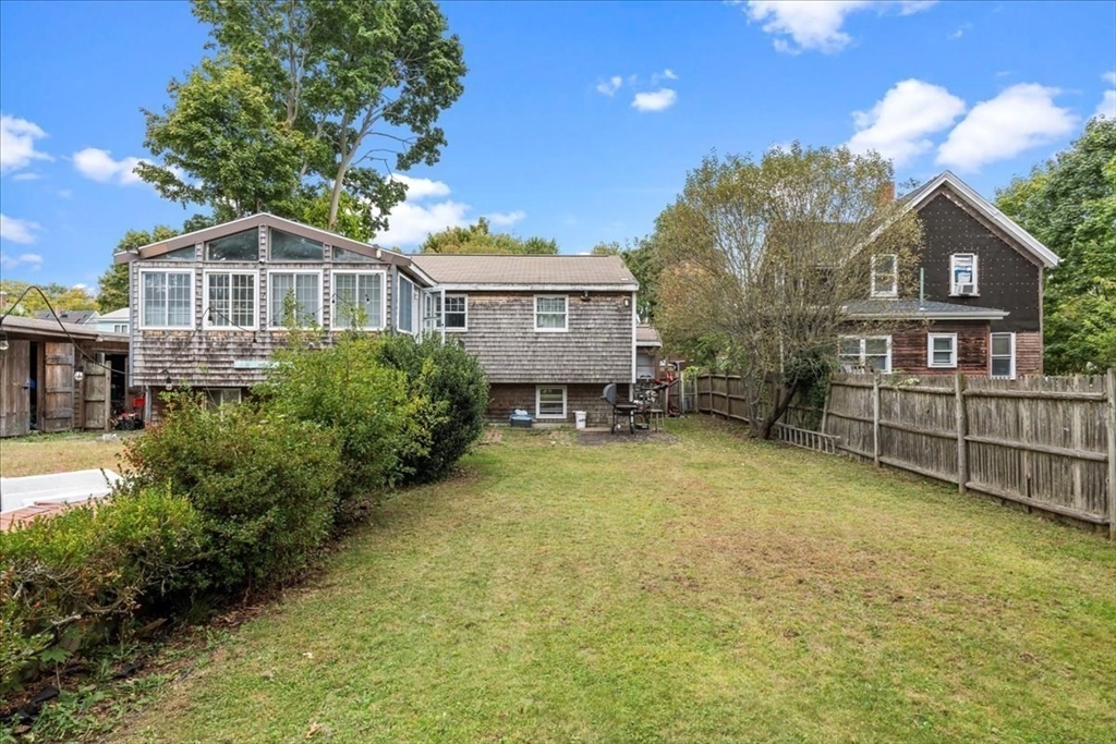 50 Camden Ave