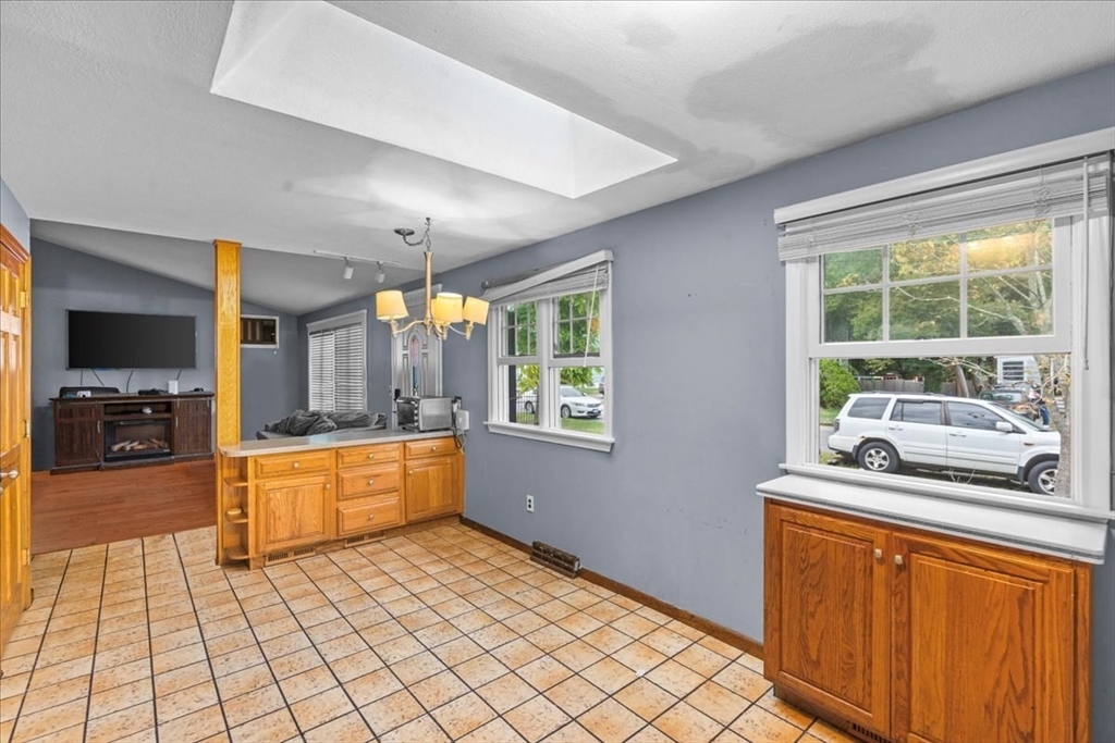 50 Camden Ave