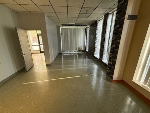 100 Main St